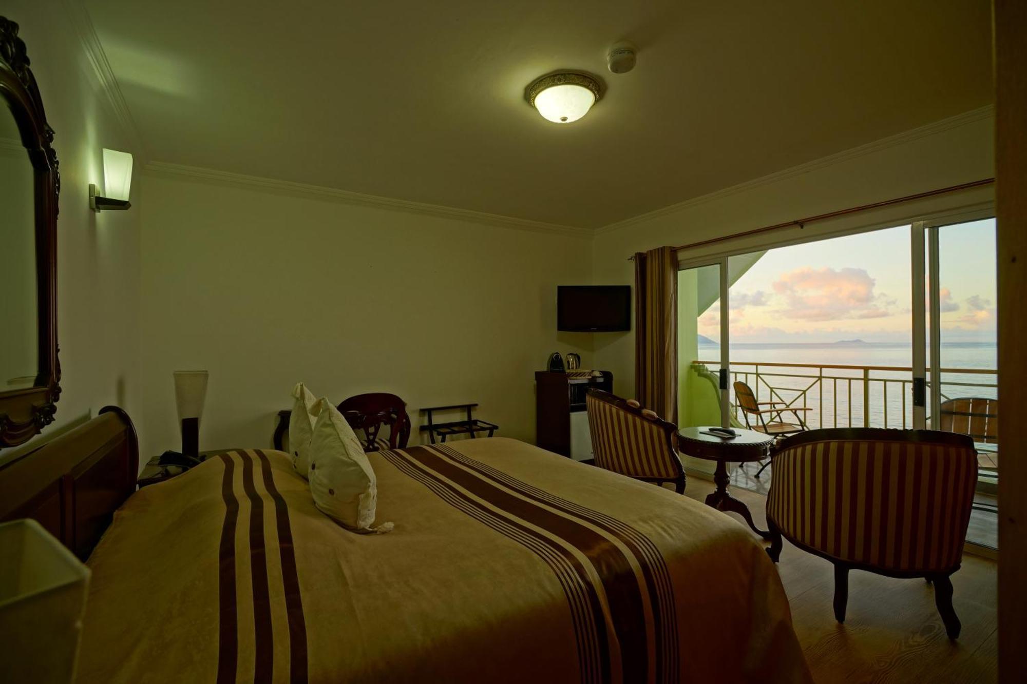 Treasure Cove Hotel & Restaurant Bel Ombre Kültér fotó